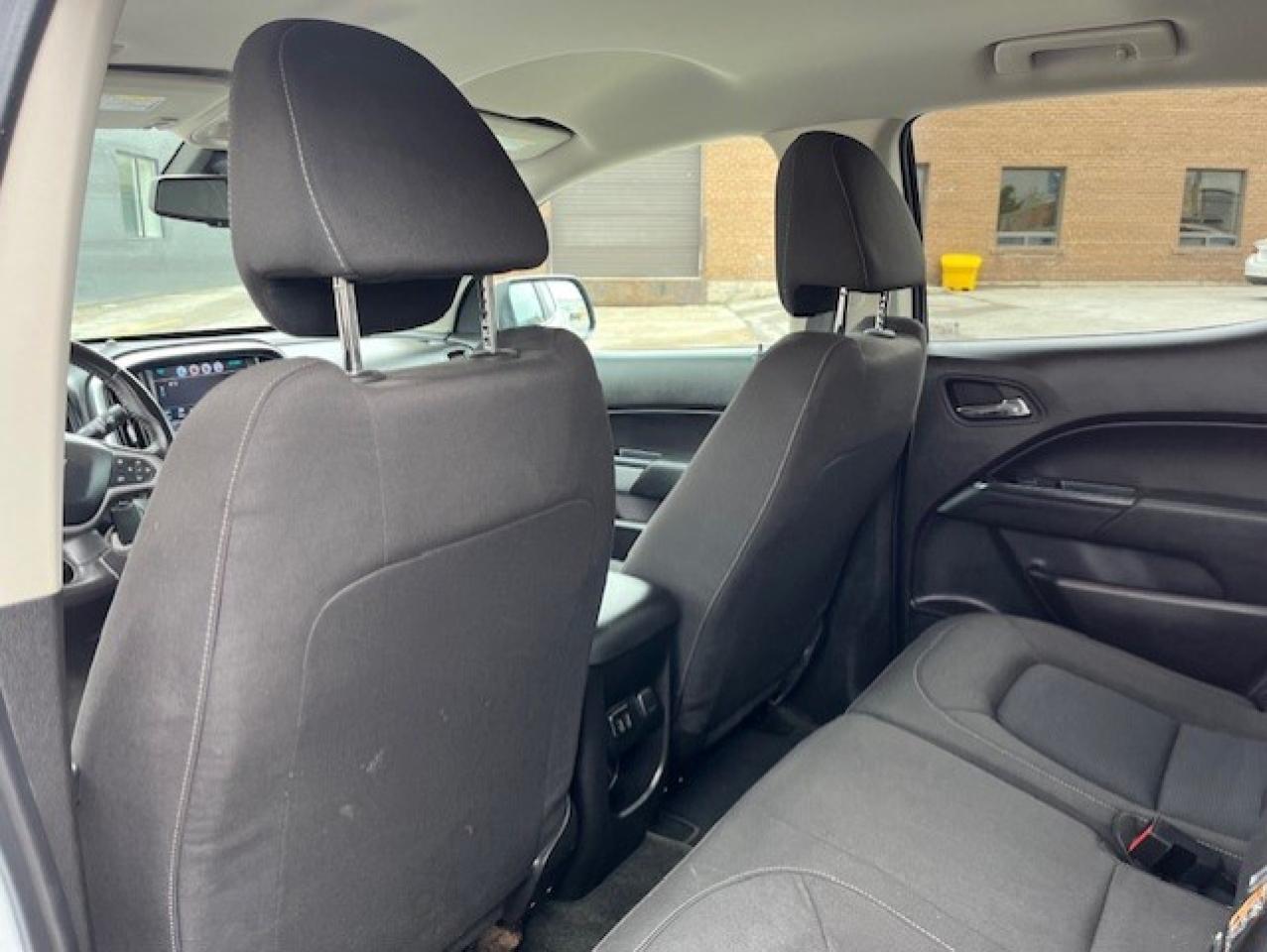 2016 Chevrolet Colorado LT 4WD **CREW CAB-CAMERA-REMOTE START-TOW PKG.** Photo