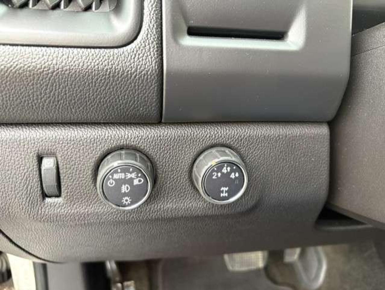 2016 Chevrolet Colorado 4WD LT CREW CAB-CAMERA-REMOTE START-TOW PKG! Photo
