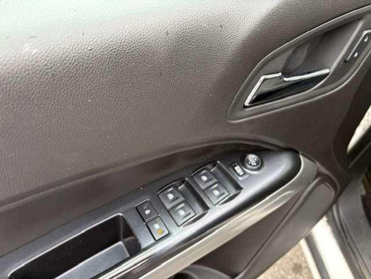 2016 Chevrolet Colorado 4WD LT CREW CAB-CAMERA-REMOTE START-TOW PKG! Photo