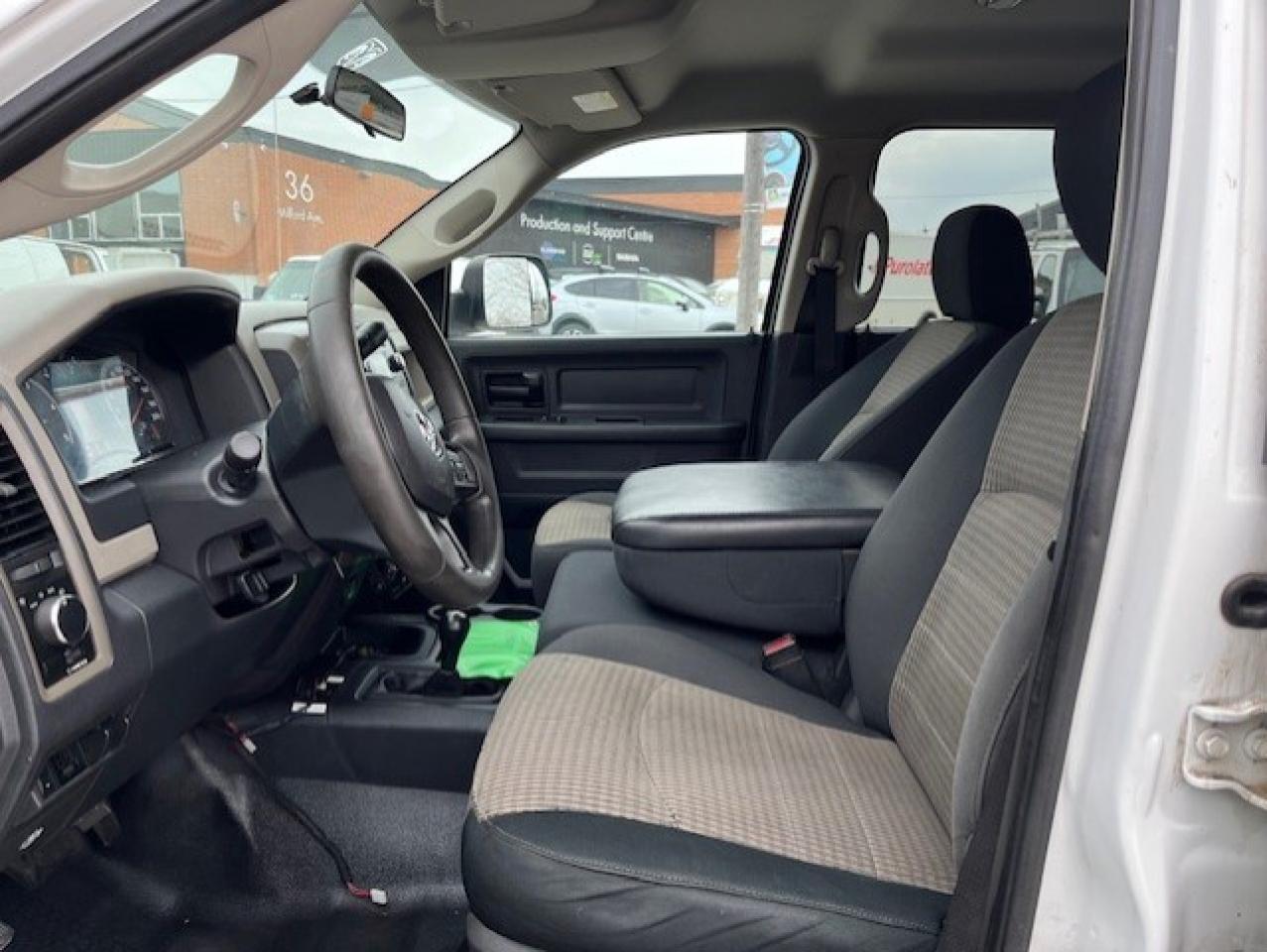 2012 RAM 4500 4WD Crew Cab 173  WB 60  CA ST Photo