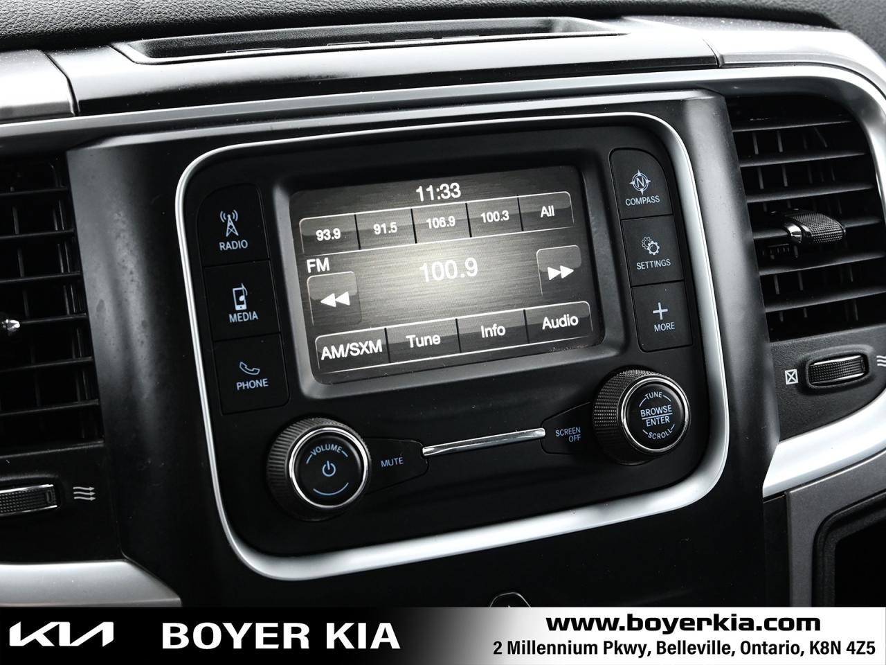 2023 RAM 1500 Classic SLT HEMI Photo