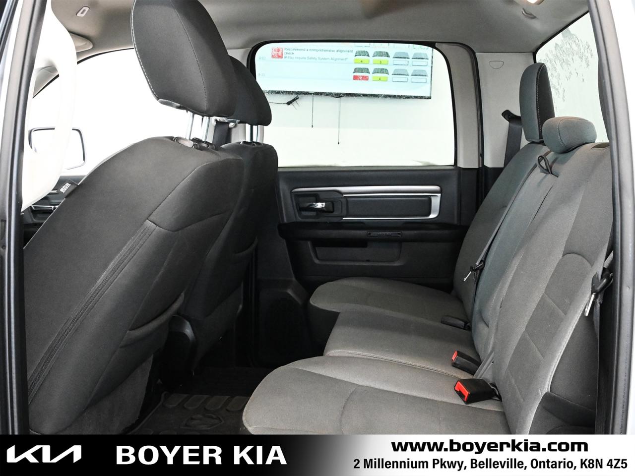 2023 RAM 1500 Classic SLT HEMI Photo