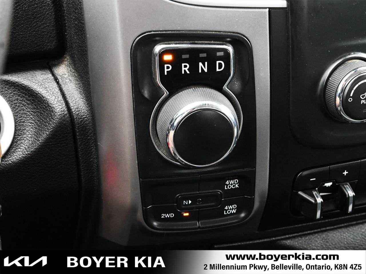 2023 RAM 1500 Classic SLT HEMI Photo