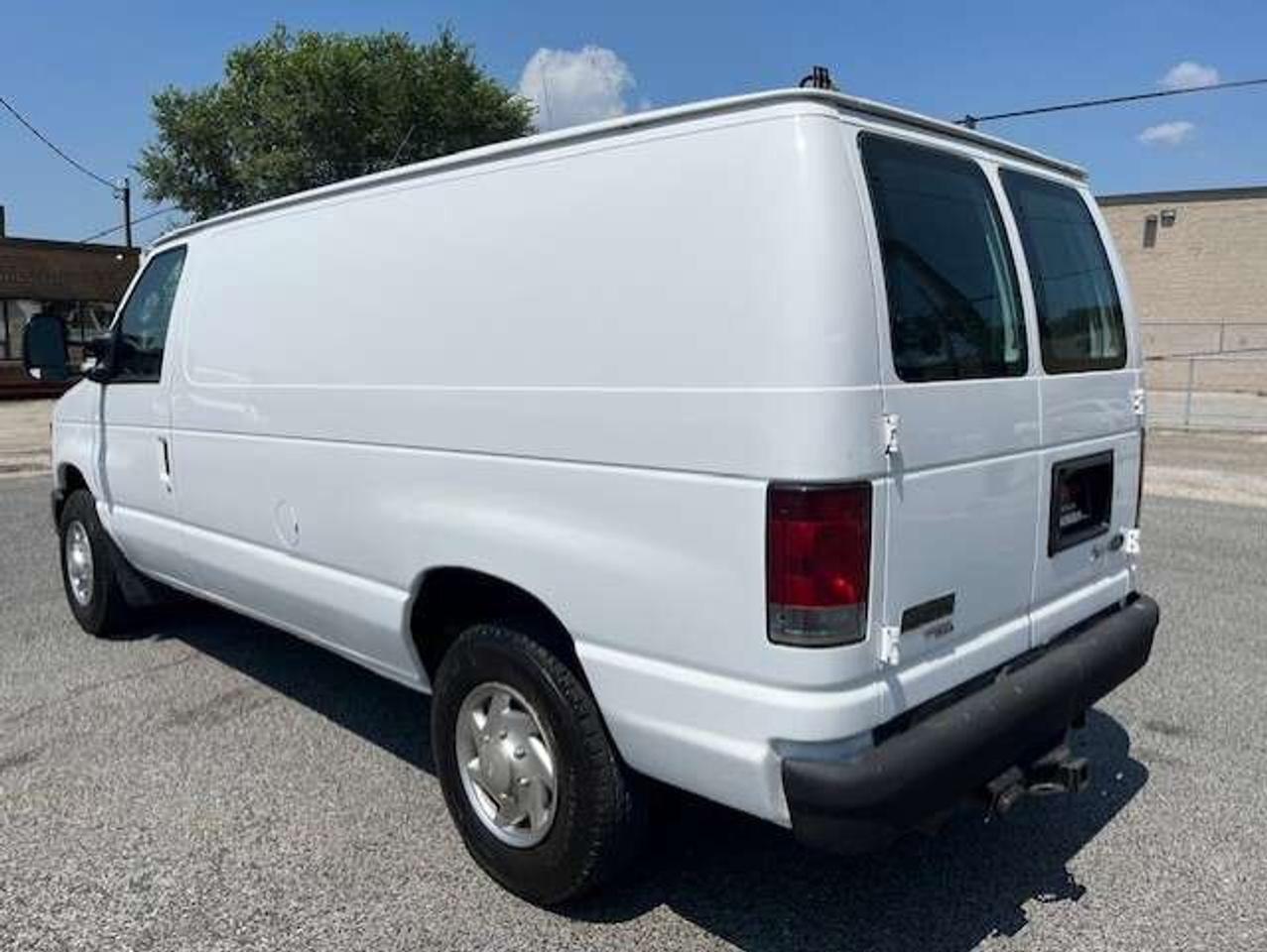 2013 Ford Econoline E-250 CARGO VAN-1 OWNER-CERTIFIED-SHELVES-TOW PKG Photo