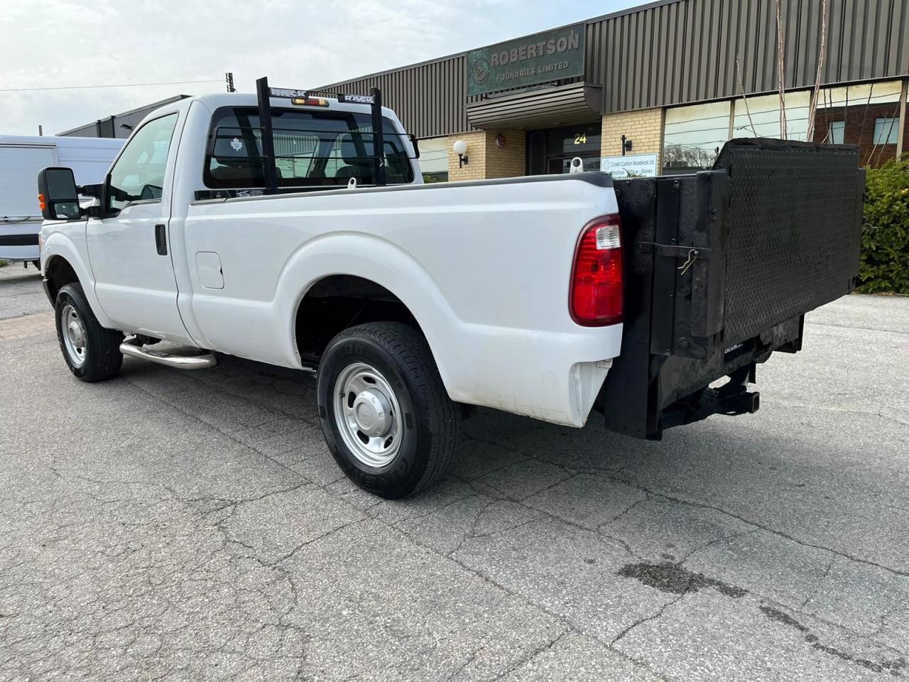 2011 Ford F-250 4WD **TOMMY POWER LIFT TAILGATE** LONGBOXXX!!! Photo3