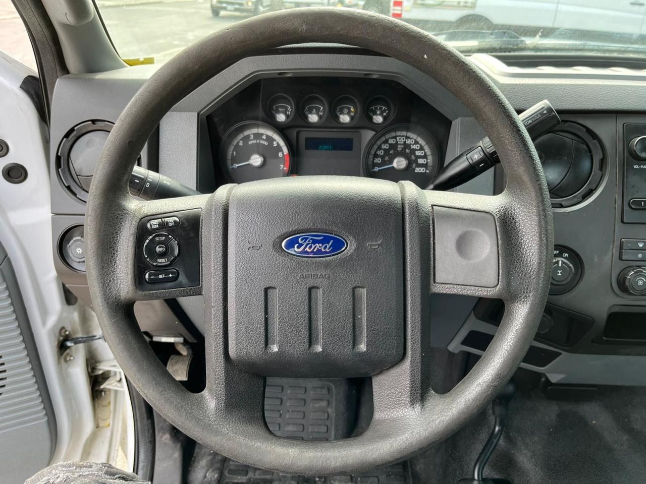 2011 Ford F-250 4WD **TOMMY POWER LIFT TAILGATE** LONGBOXXX!!! Photo