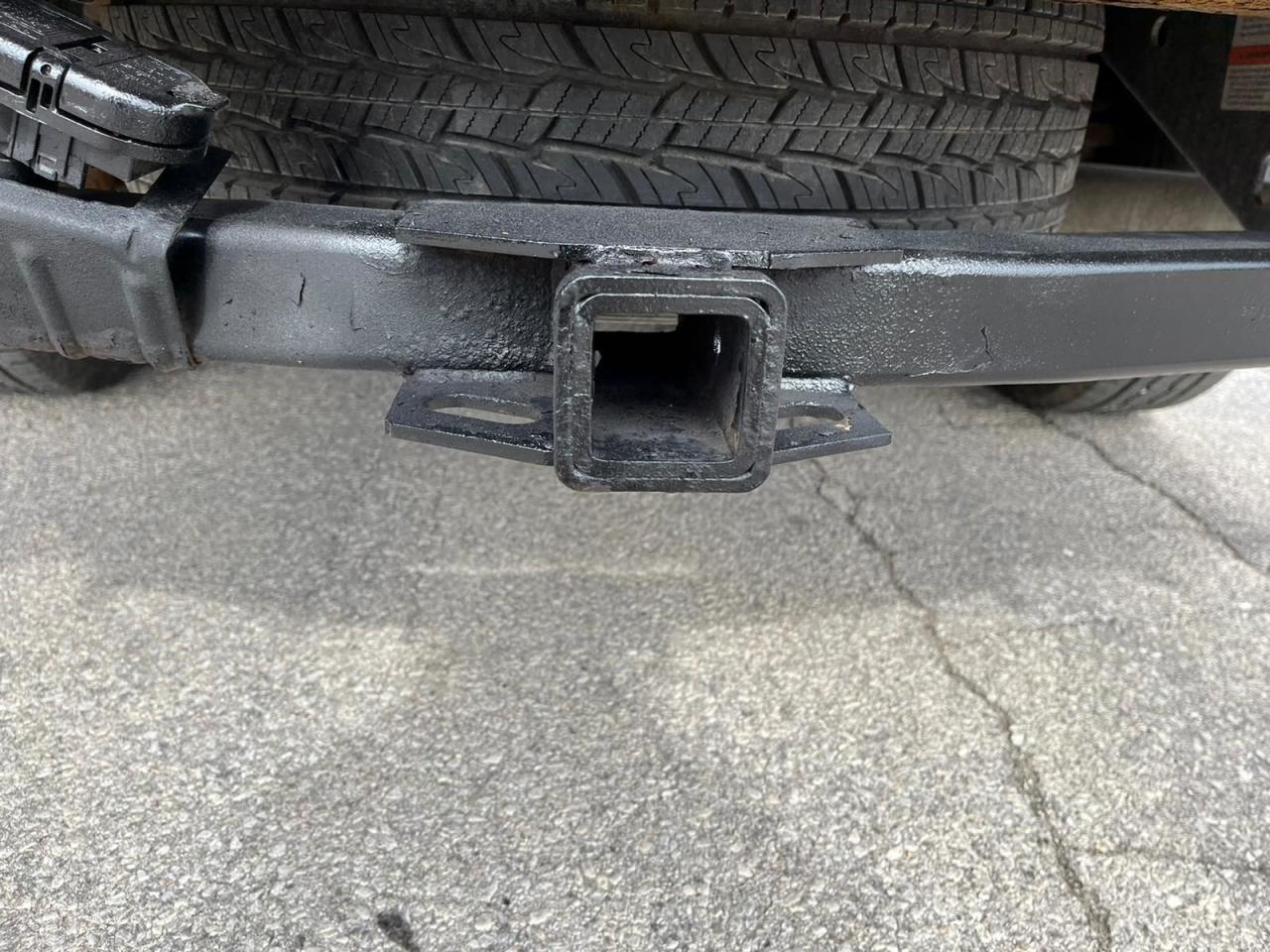 2011 Ford F-250 4WD **TOMMY POWER LIFT TAILGATE** LONGBOXXX!!! Photo