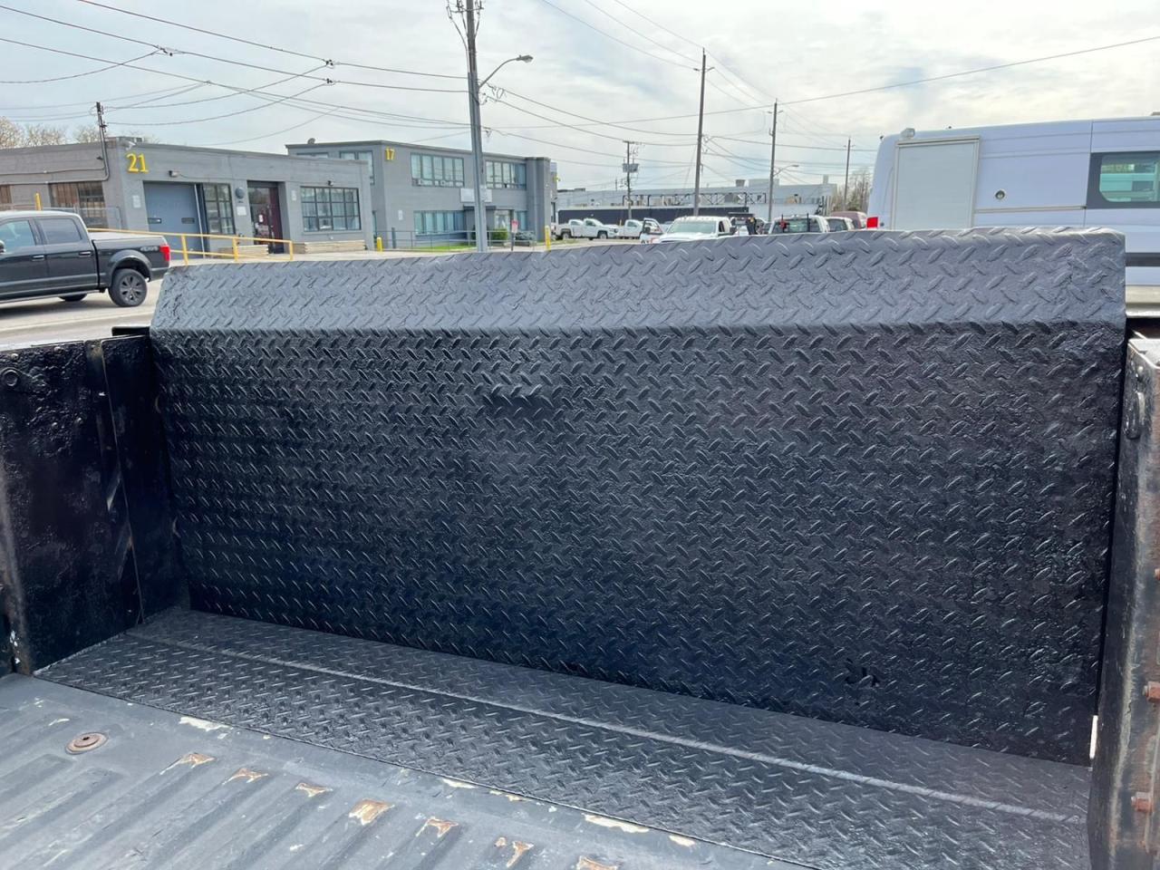 2011 Ford F-250 4WD **TOMMY POWER LIFT TAILGATE** LONGBOXXX!!! Photo