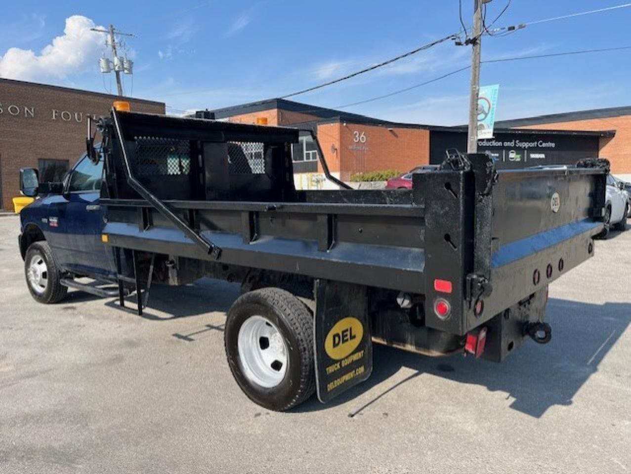 2012 RAM 3500 4WD-V8 HEMI-11 FOOT DEL DUMP BOX-1 OWNER-CERTIFIED Photo