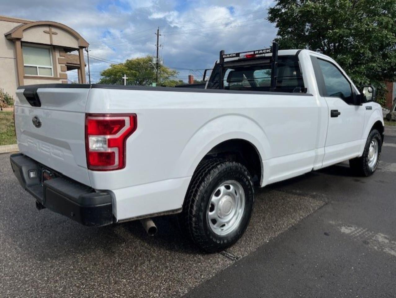 2018 Ford F-150 XL Reg Cab 8' LONG BOX-TOW PKG-BACK RACK-CERTIFIED Photo