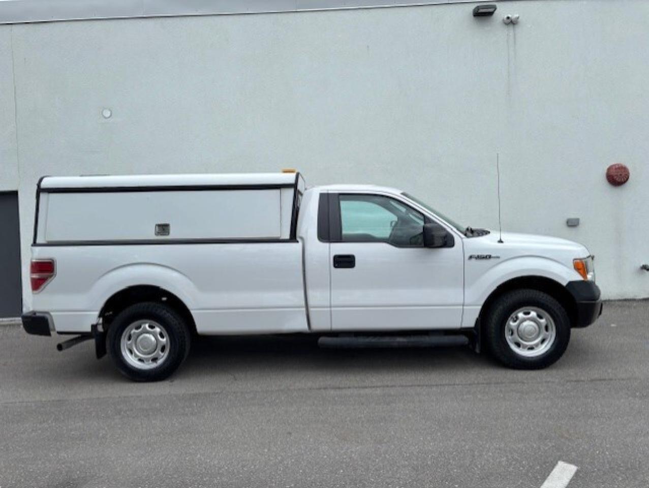 2014 Ford F-150 XL 2 DOOR 8 FOOT LONG BOX-CAP-1 OWNER-CERTIFIED!! Photo