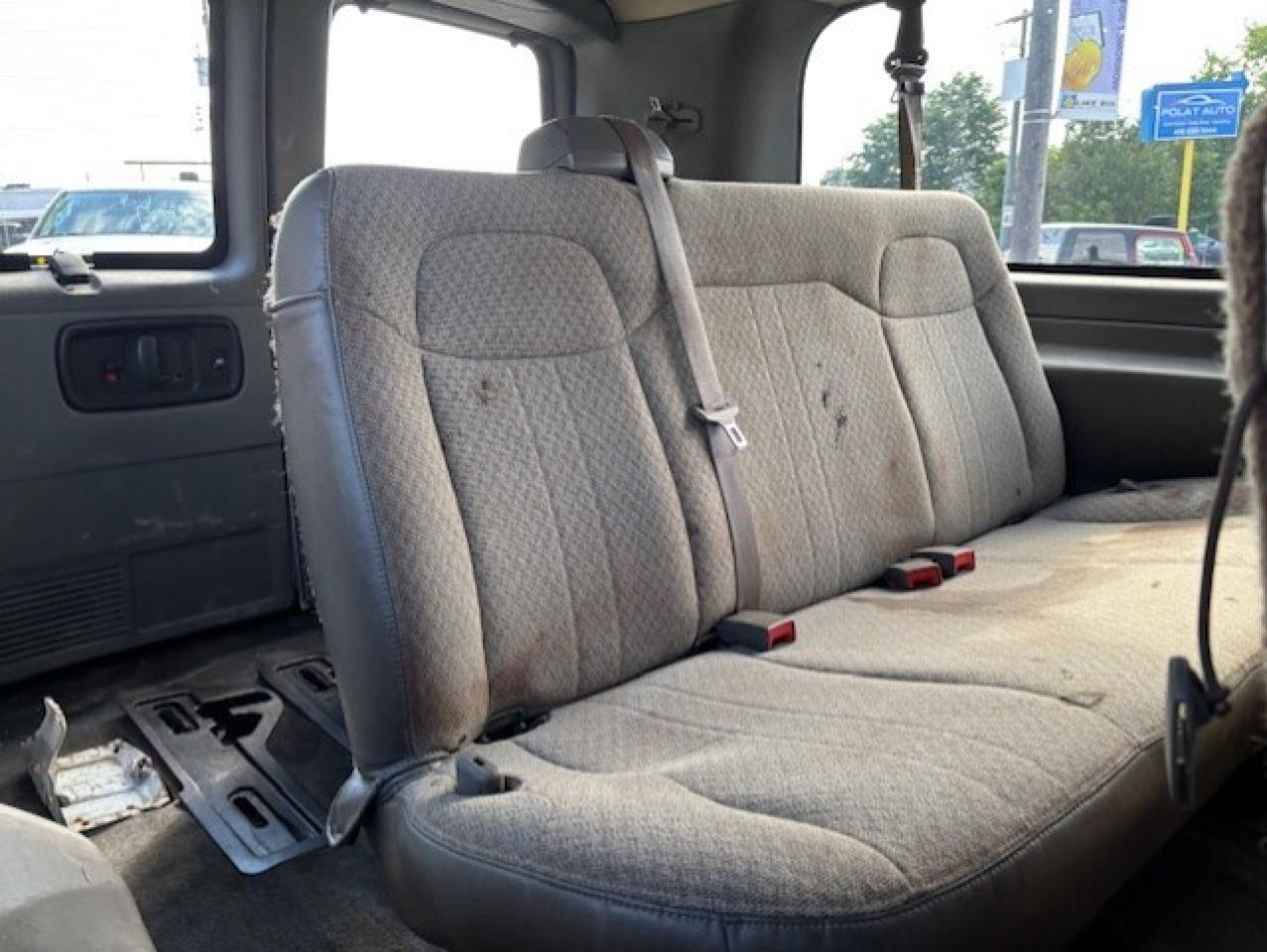 2015 Chevrolet Express Passenger LT 3500 15 PASSENGER-REMOTE START-CAMERA-NEW BRAKE Photo