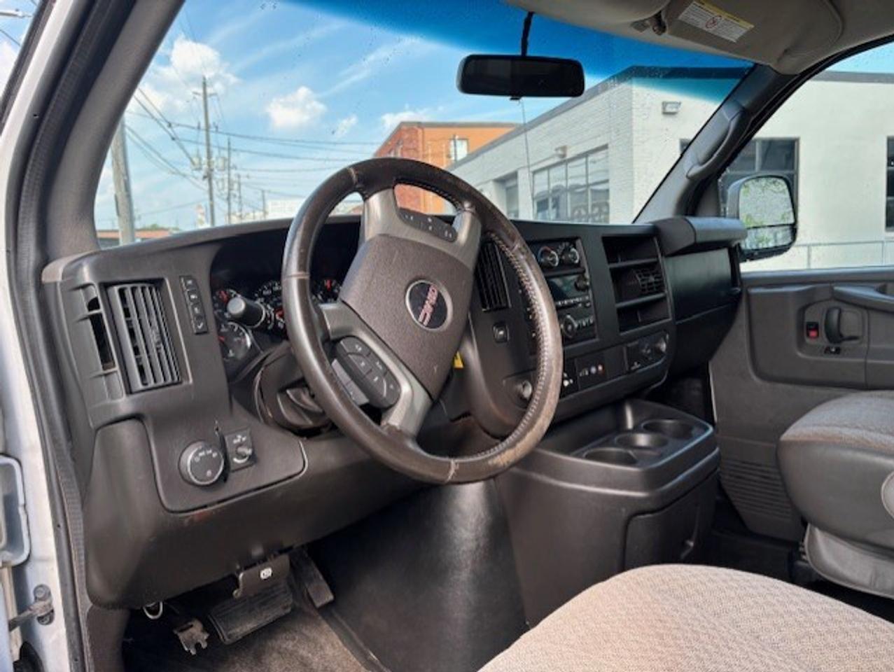 2015 Chevrolet Express Passenger LT 3500 15 PASSENGER-REMOTE START-CAMERA-NEW BRAKE Photo