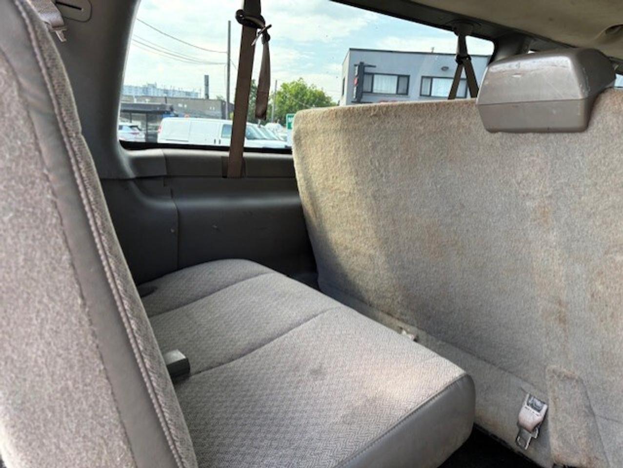 2015 Chevrolet Express Passenger LT 3500 15 PASSENGER-REMOTE START-CAMERA-NEW BRAKE Photo