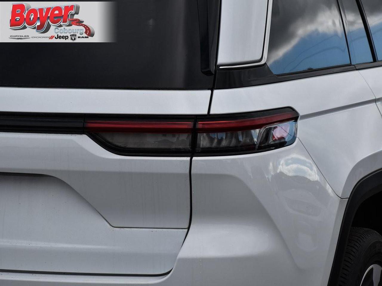 2023 Jeep Grand Cherokee 4xe LIMITED PHEV HYBRID Photo