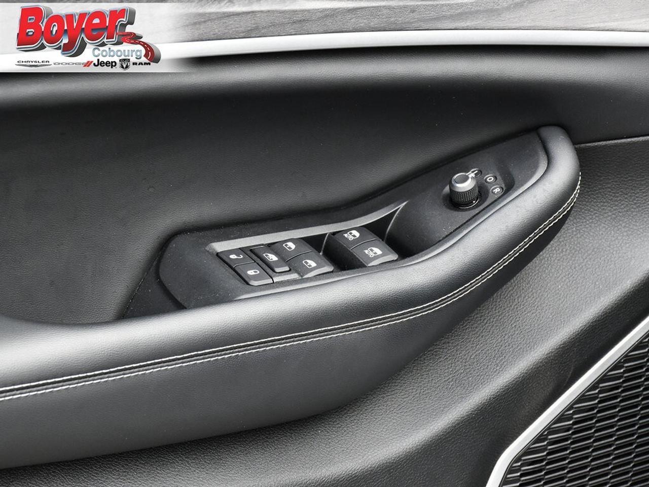 2023 Jeep Grand Cherokee 4xe 4x4 Photo