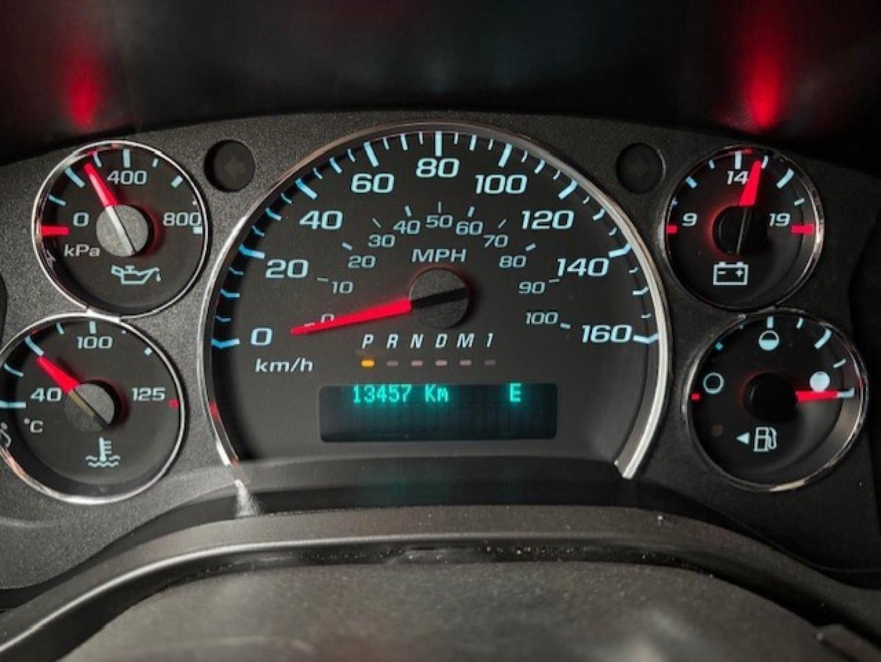 2021 Chevrolet Express Passenger LS 2500 **12 PASS-ONLY 13,457KM-CAMERA-WE FINANCE* Photo