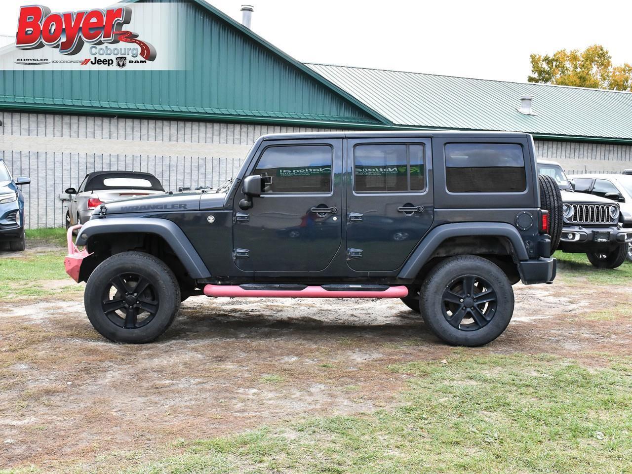 2017 Jeep WRANGLER UNLIMITED Sport Photo