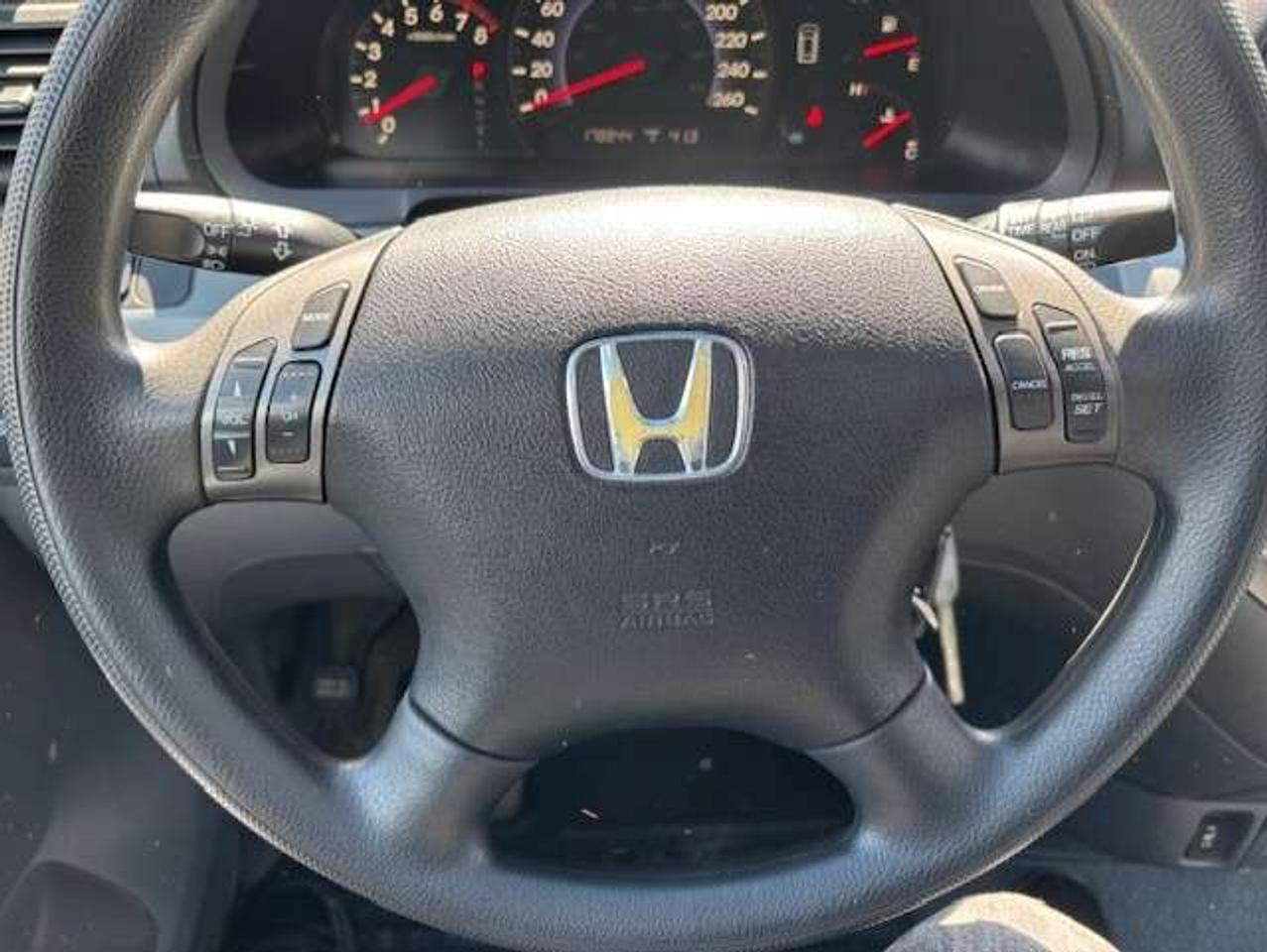 2005 Honda Odyssey EX-L **8 PASSENGER-LEATHER-ROOF-NO ACCIDENTS** Photo