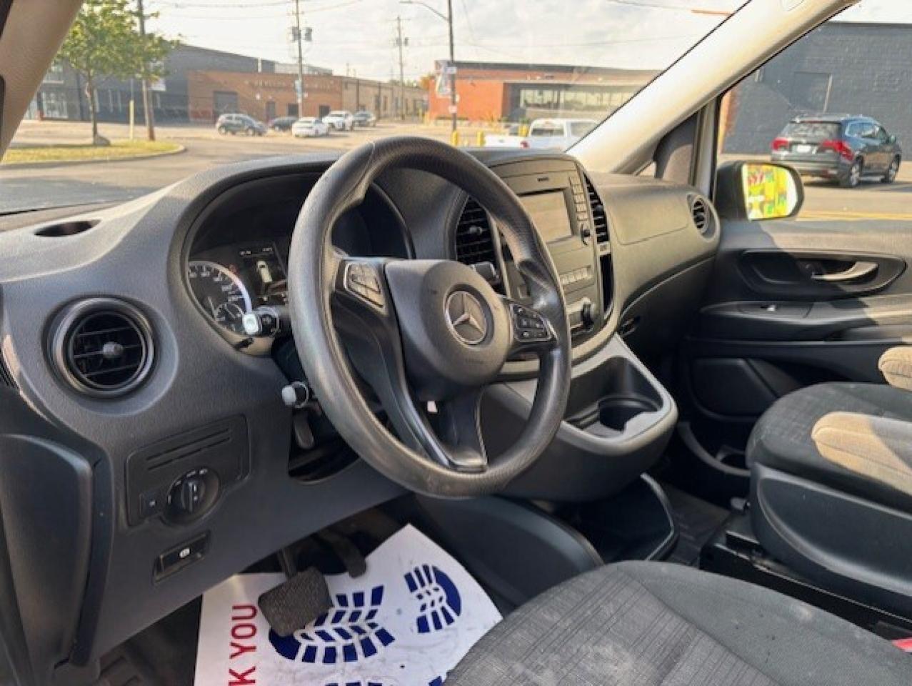 2018 Mercedes-Benz Metris Cargo Van 126WB-BACK UP CAMERA-NO WINDOWS-DIVIDER-WE FINANCE Photo