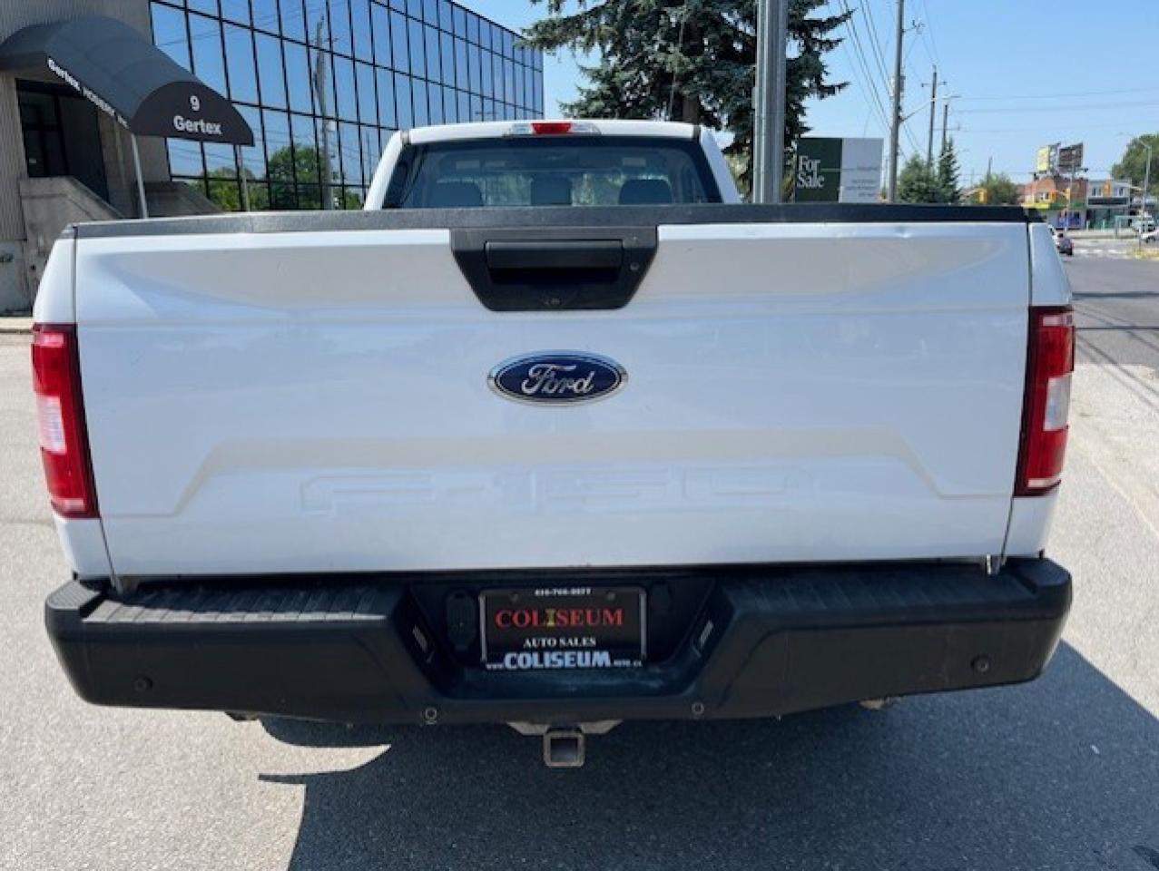 2018 Ford F-150 XL V8 5.0L REGULAR CAB 8' LONG BOX-CAMERA-TOW PKG. Photo3