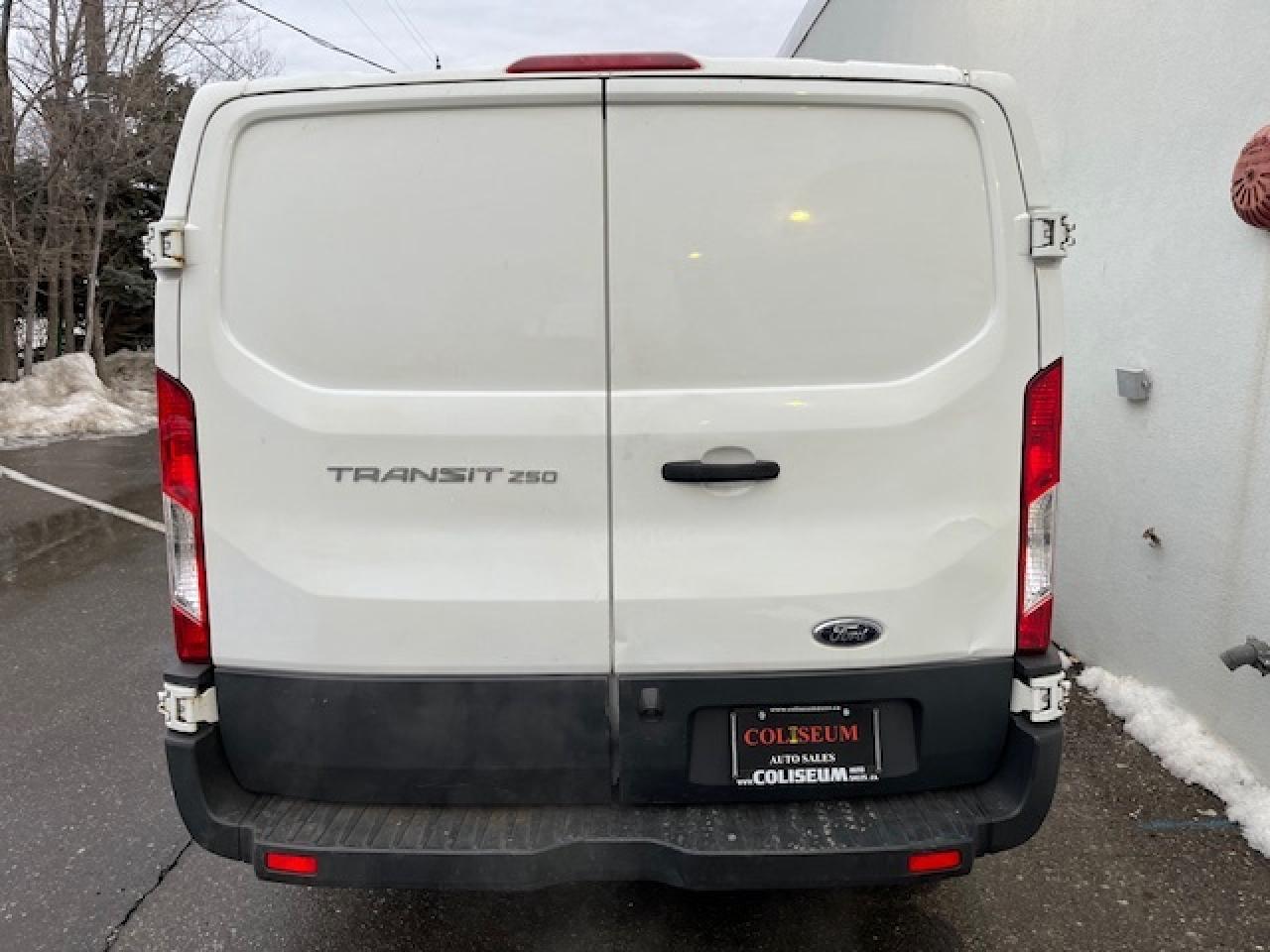 2015 Ford Transit Cargo Van T-250 130  Low Rf 9000 GVWR CAMERA-CERTIFIED! Photo3