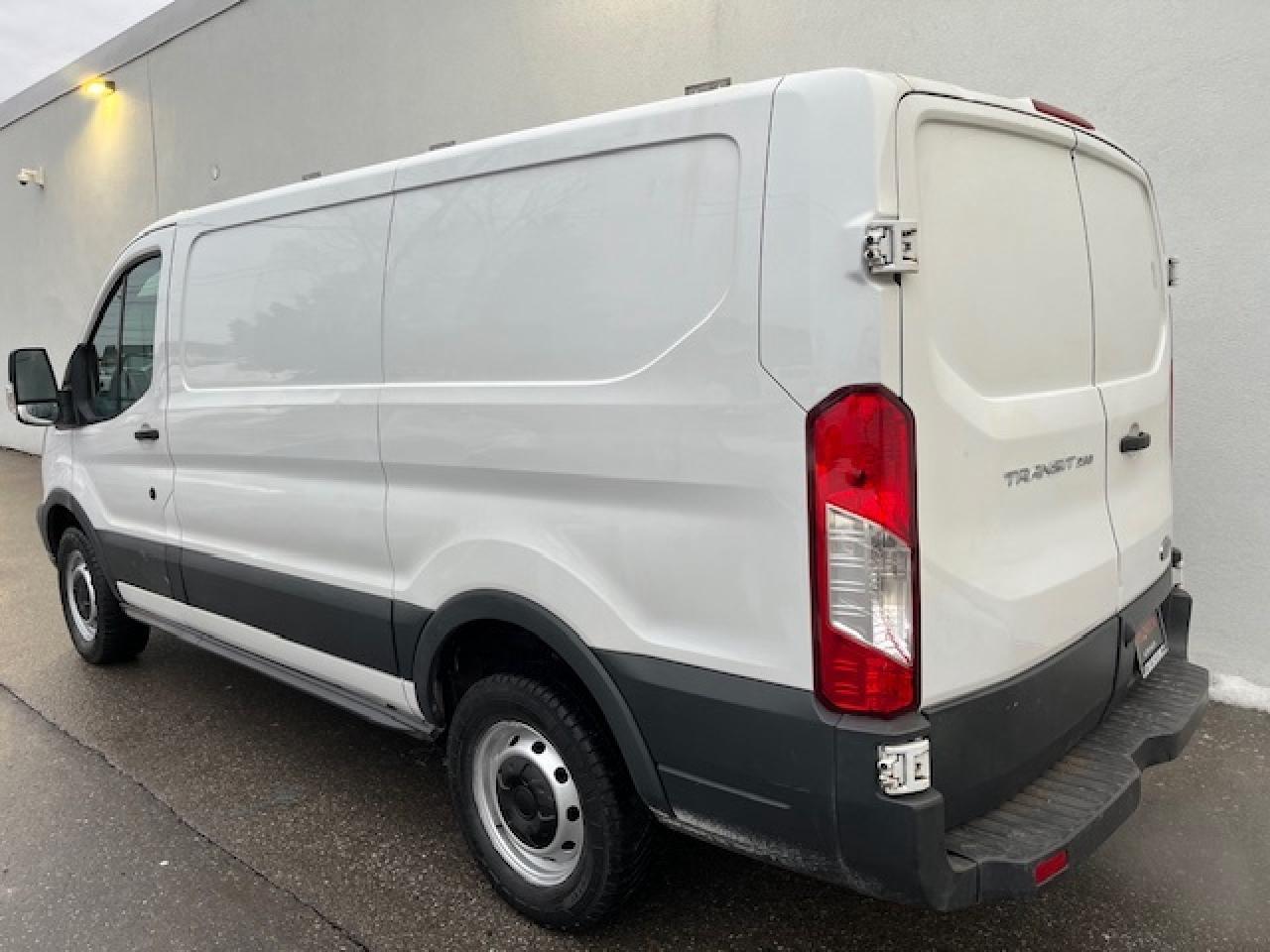 2015 Ford Transit Cargo Van T-250 130  Low Rf 9000 GVWR CAMERA-CERTIFIED! Photo