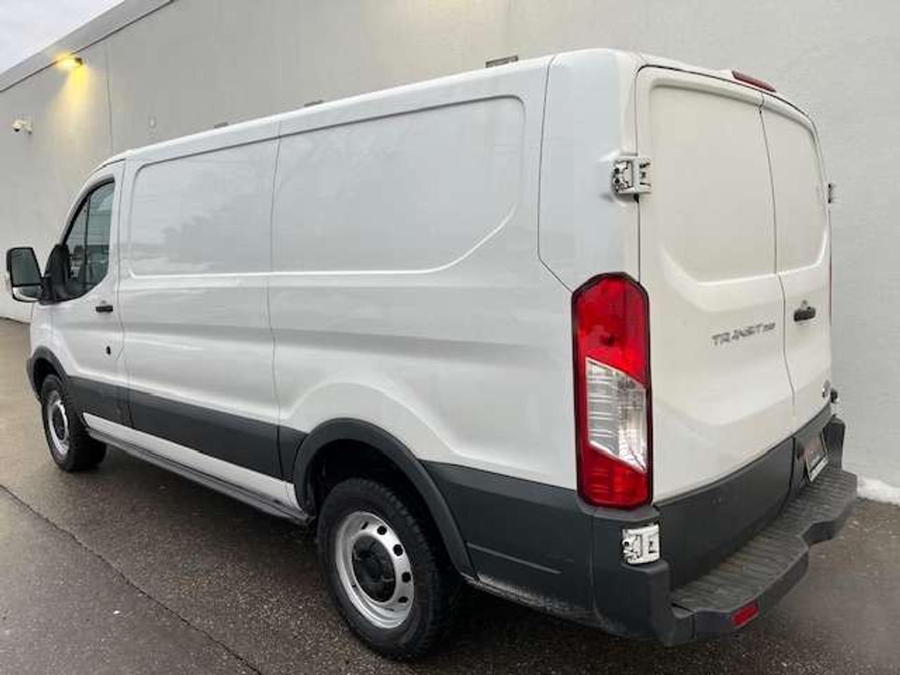 2015 Ford Transit Cargo Van T-250 130  Low Rf 9000 GVWR CAMERA-CERTIFIED! Photo2