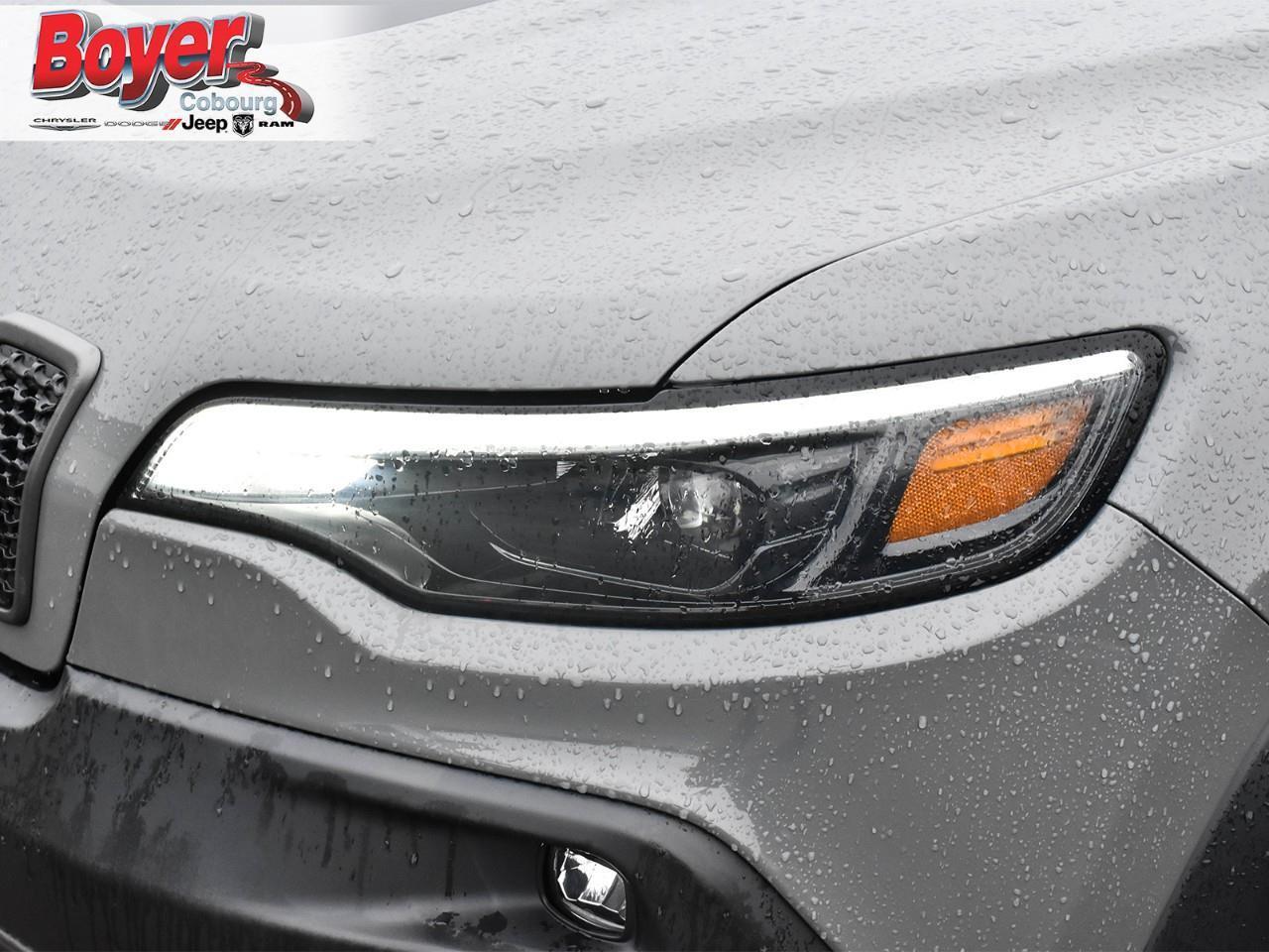 2023 Jeep Cherokee Trailhawk Photo