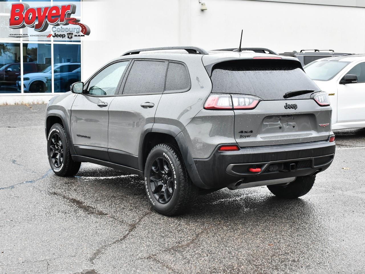 2023 Jeep Cherokee Trailhawk Photo