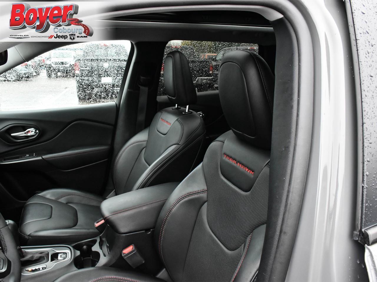 2023 Jeep Cherokee Trailhawk Photo