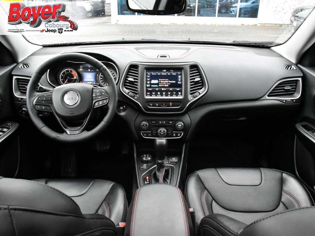 2023 Jeep Cherokee Trailhawk Photo