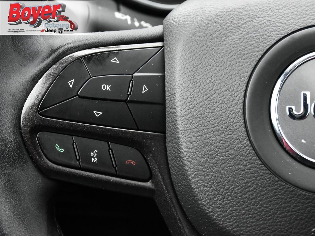 2023 Jeep Cherokee Trailhawk Photo