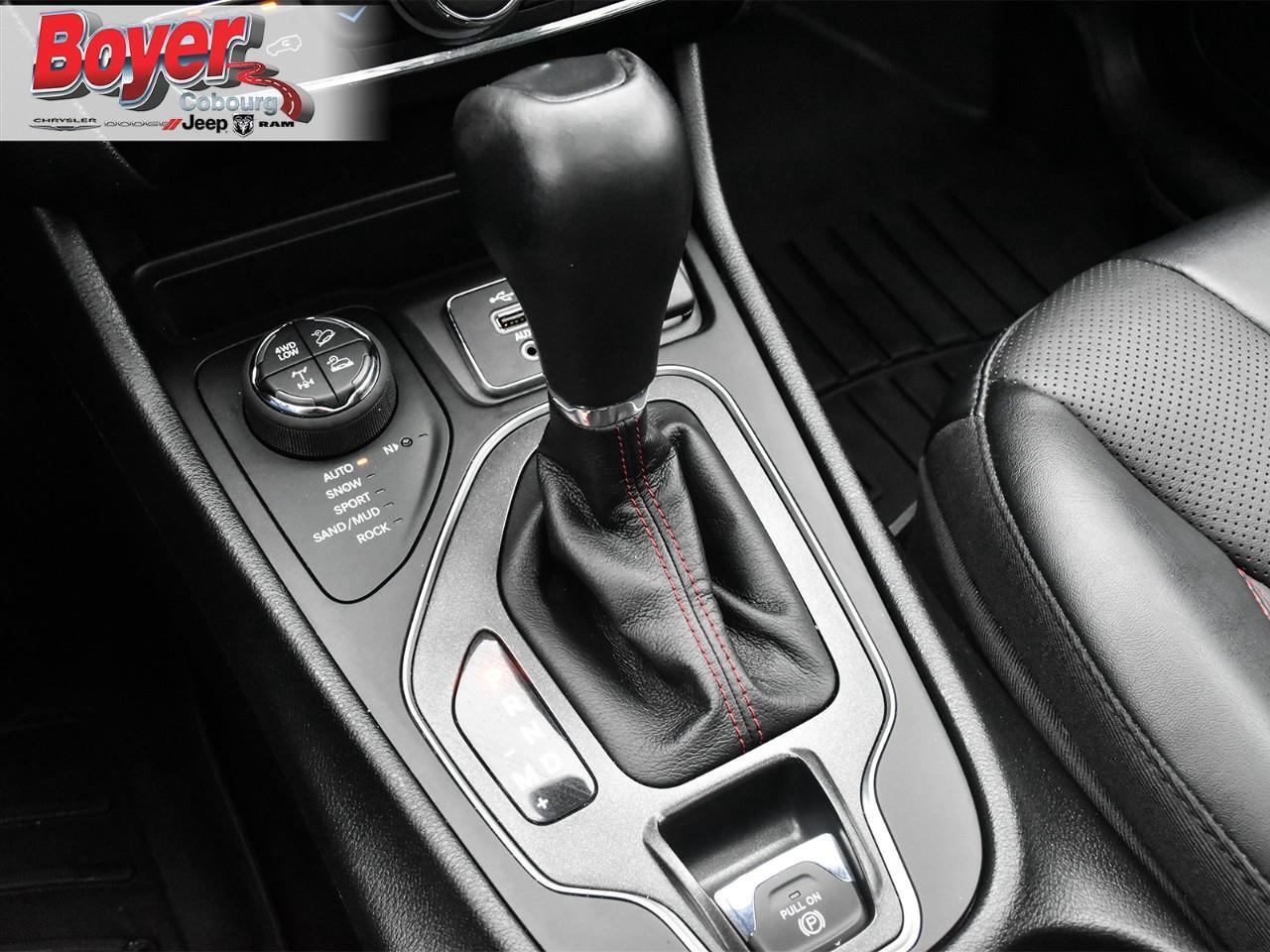 2023 Jeep Cherokee Trailhawk Photo