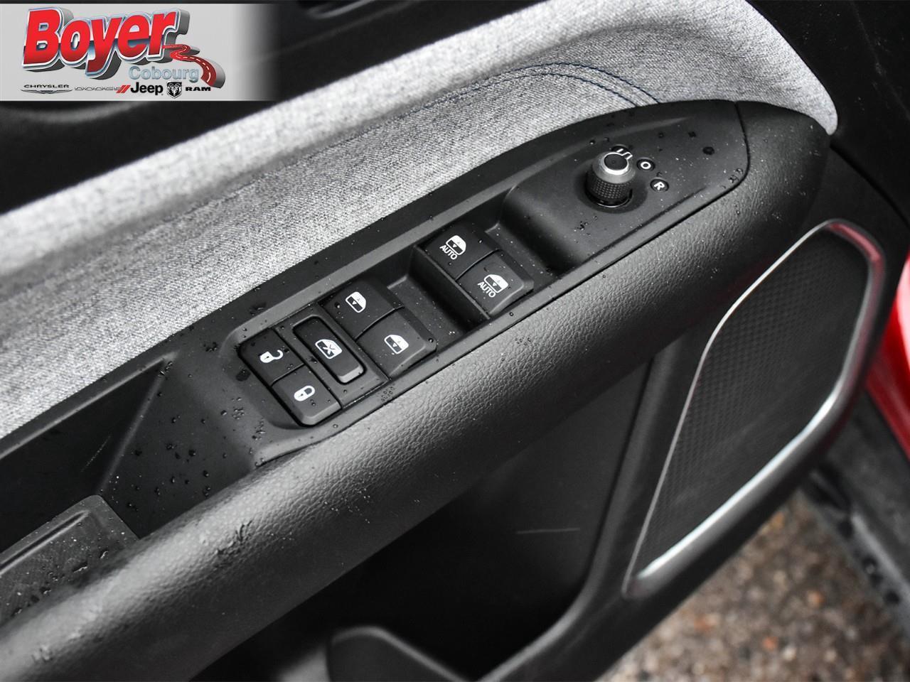 2025 Jeep Compass NORTH Photo