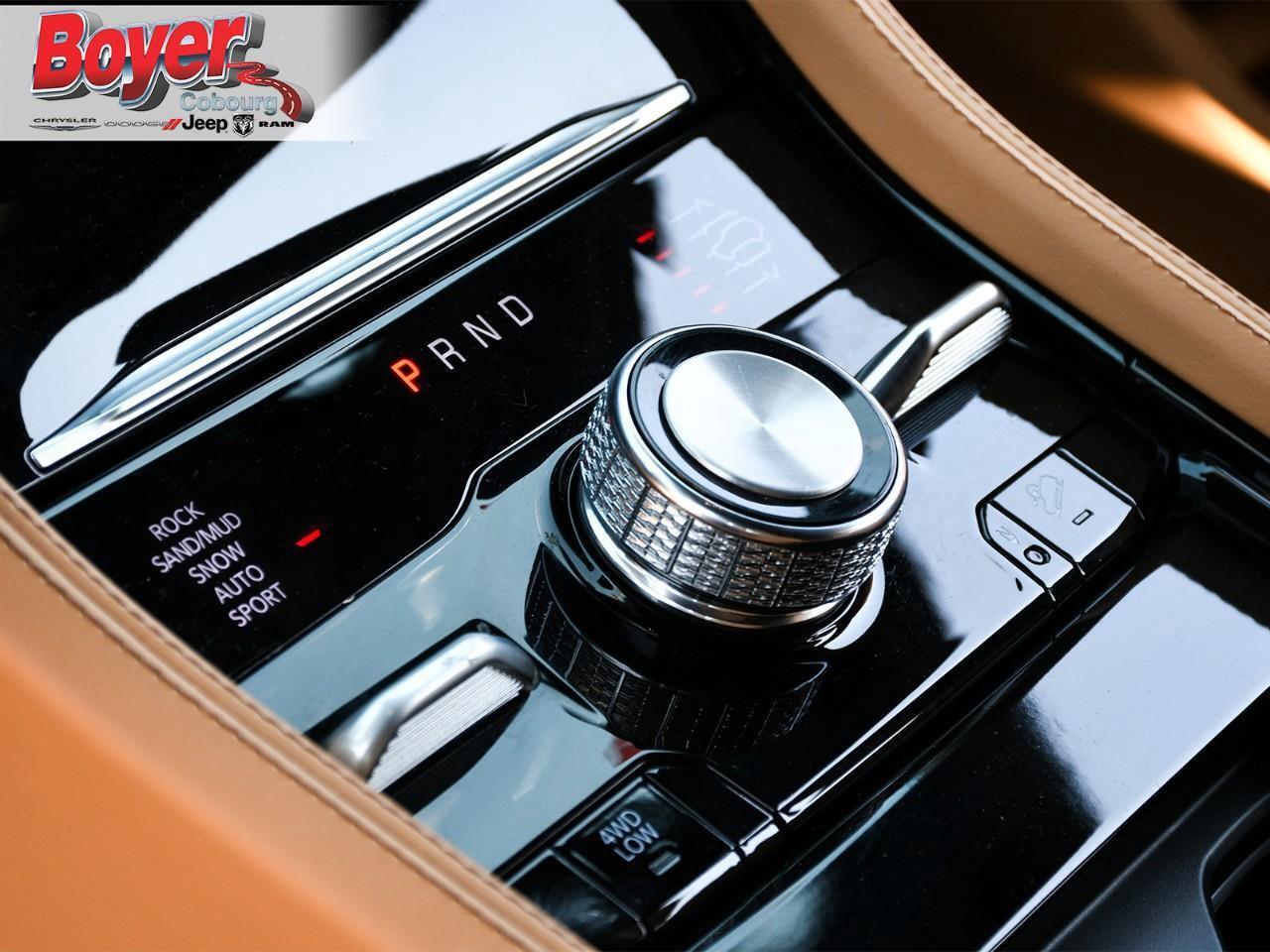 2024 Jeep Grand Cherokee L Summit Photo