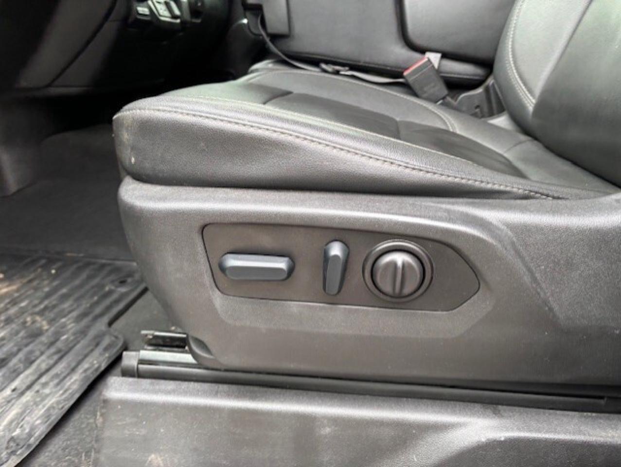 2022 Chevrolet SILVERADO 2500HD LT Z71 4WD DOUBLE CAB-SHORT BOX-LEATHER-CAM-TONNEA Photo