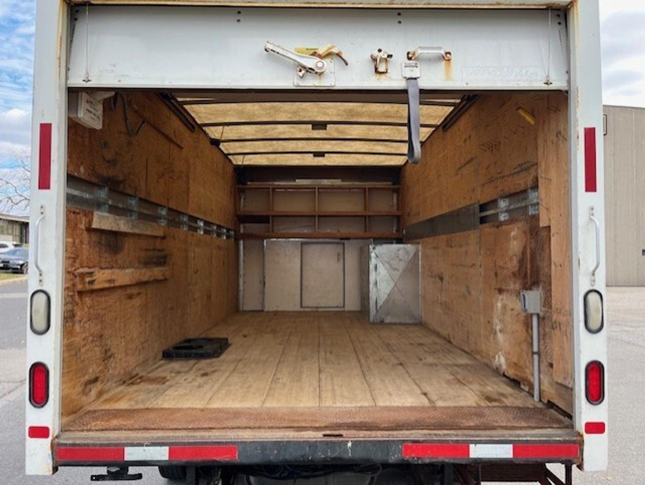 2017 Ford Econoline E-450 Super Duty 16' MULTI VANS CUBE-ROLL UP DOOR! Photo