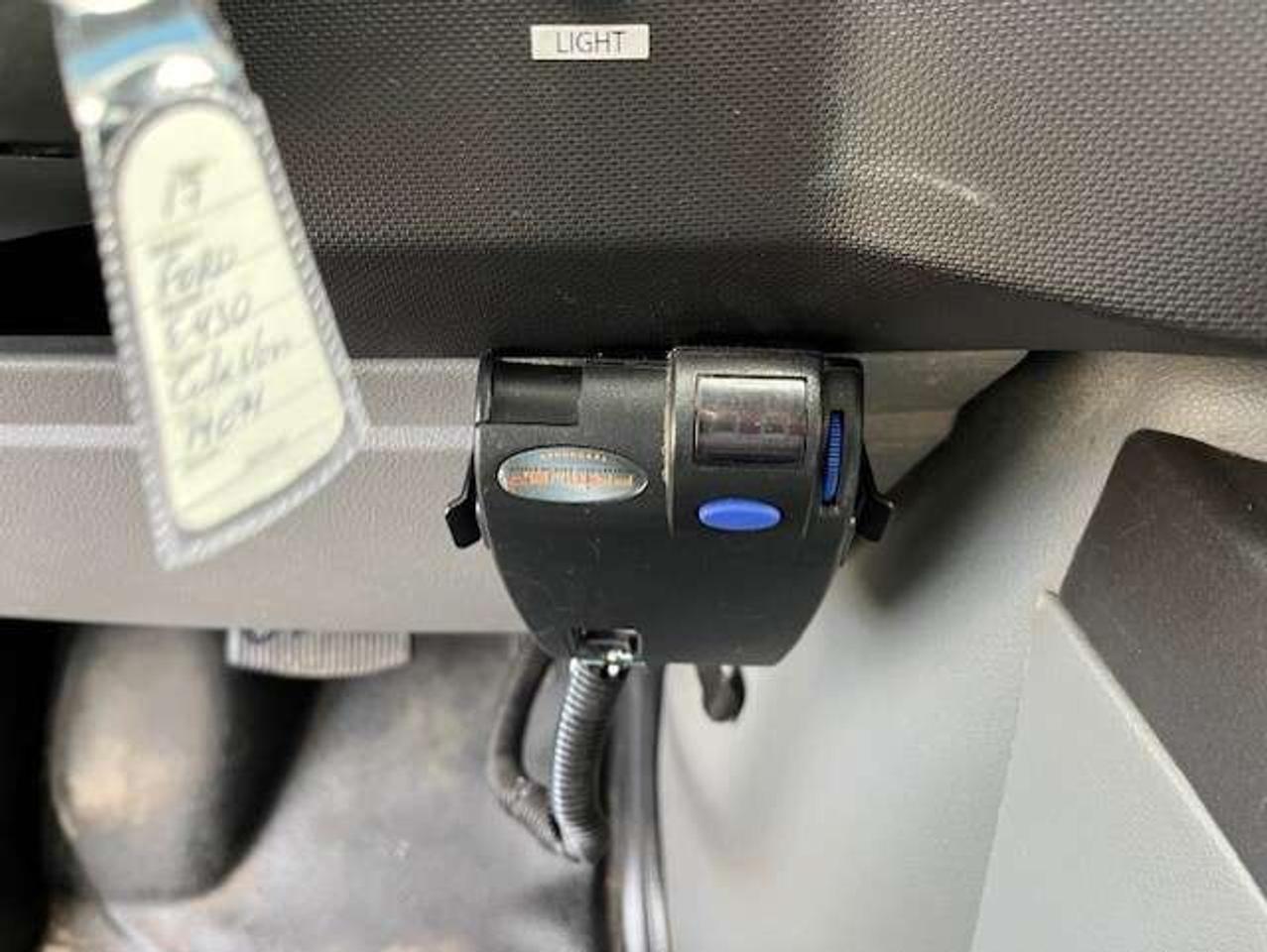 2017 Ford Econoline E-450 Super Duty 16' MULTI VANS CUBE-ROLL UP DOOR! Photo