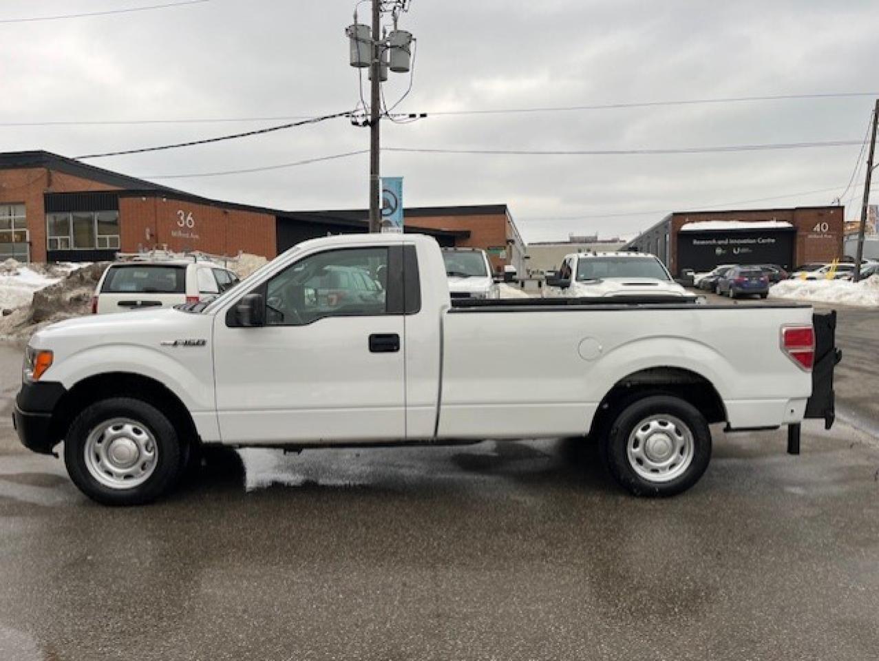2014 Ford F-150 V6 **POWER LIFTGATE-REGULAR CAB-LONGBOX-CERTIFIED* Photo