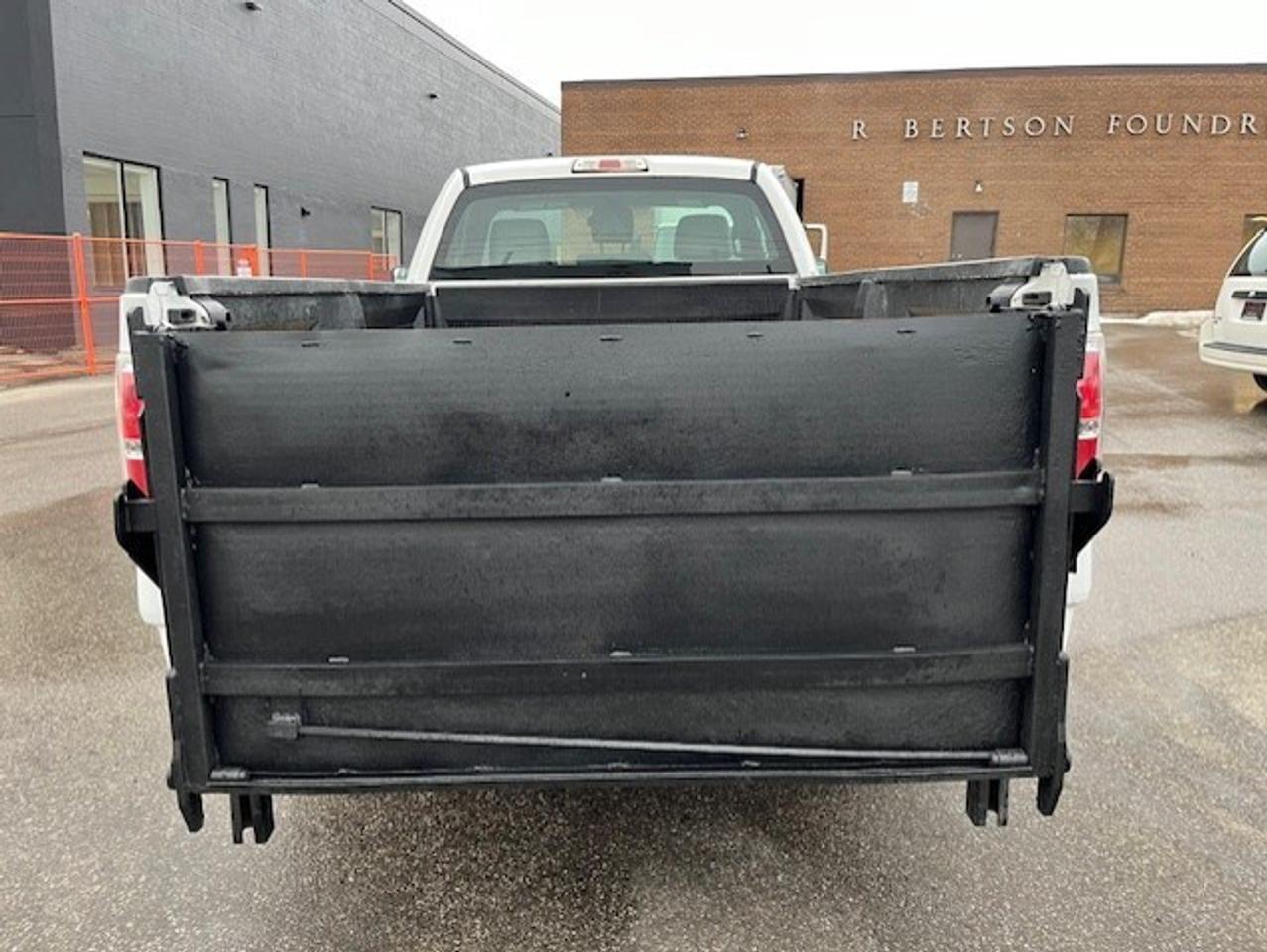 2014 Ford F-150 V6 **POWER LIFTGATE-REGULAR CAB-LONGBOX-CERTIFIED* Photo