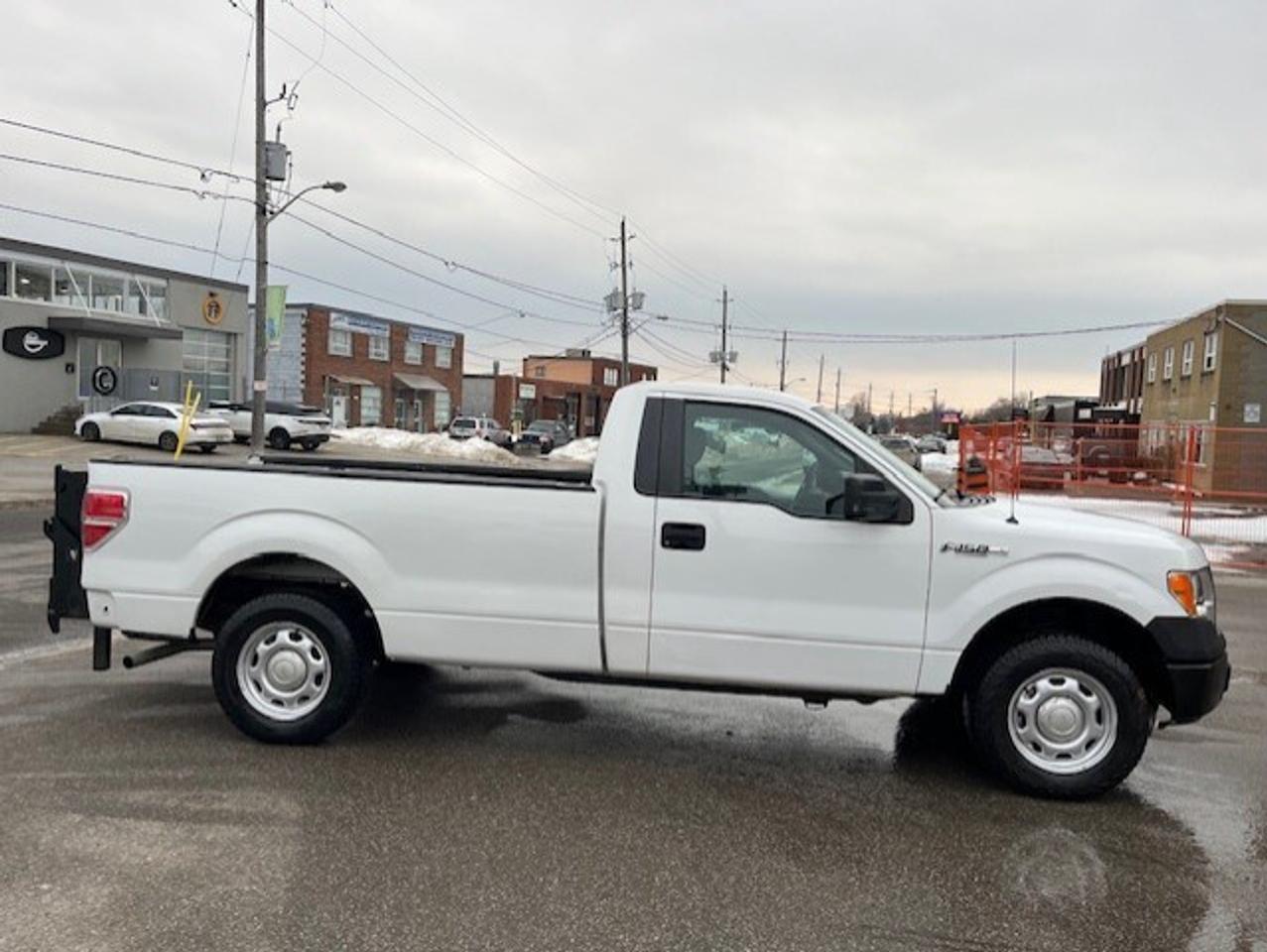 2014 Ford F-150 V6 **POWER LIFTGATE-REGULAR CAB-LONGBOX-CERTIFIED* Photo