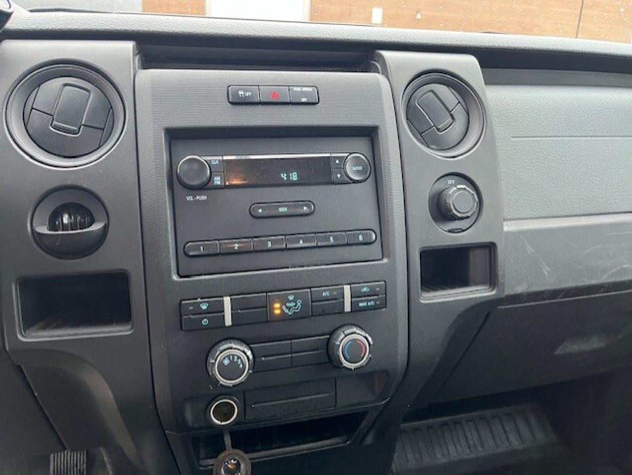 2014 Ford F-150 V6 **POWER LIFTGATE-REGULAR CAB-LONGBOX-CERTIFIED* Photo