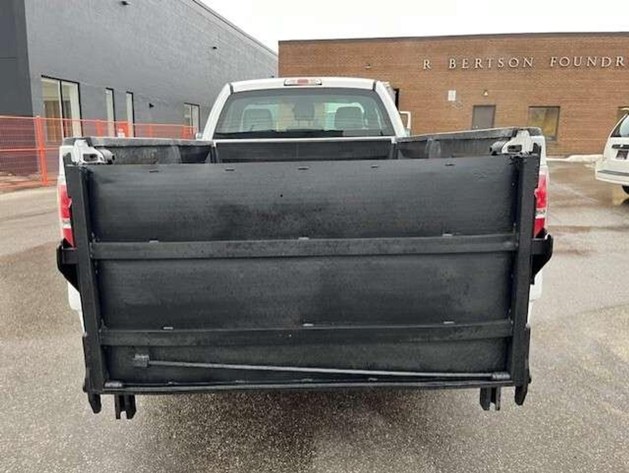 2014 Ford F-150 V6 **POWER LIFTGATE-REGULAR CAB-LONGBOX-CERTIFIED* Photo