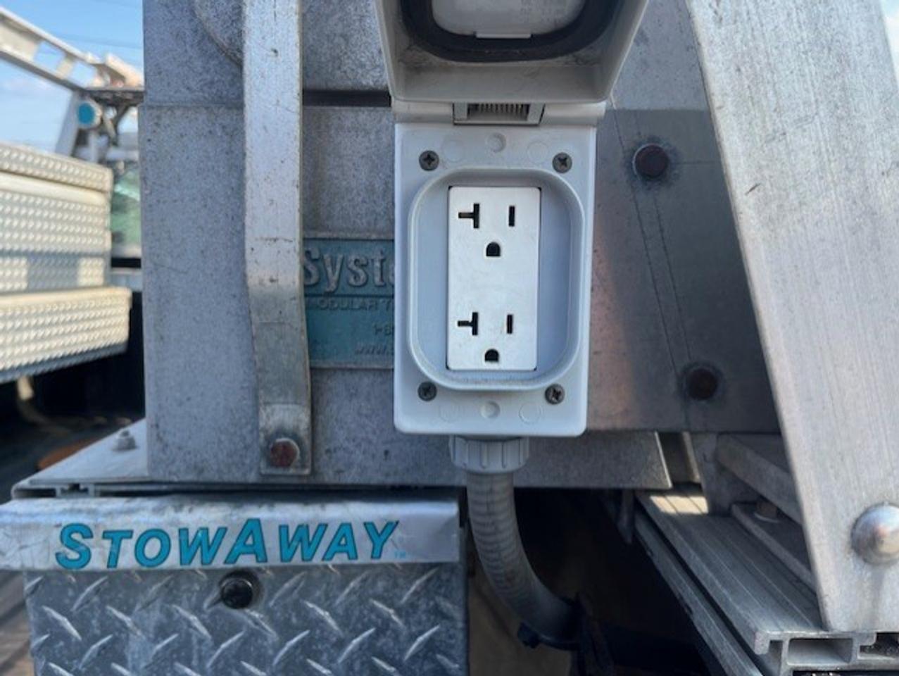 2012 Ford F-350 4WD CREW CAB LONG BOX P/LIFTGATE-RACKS-SHELVES Photo