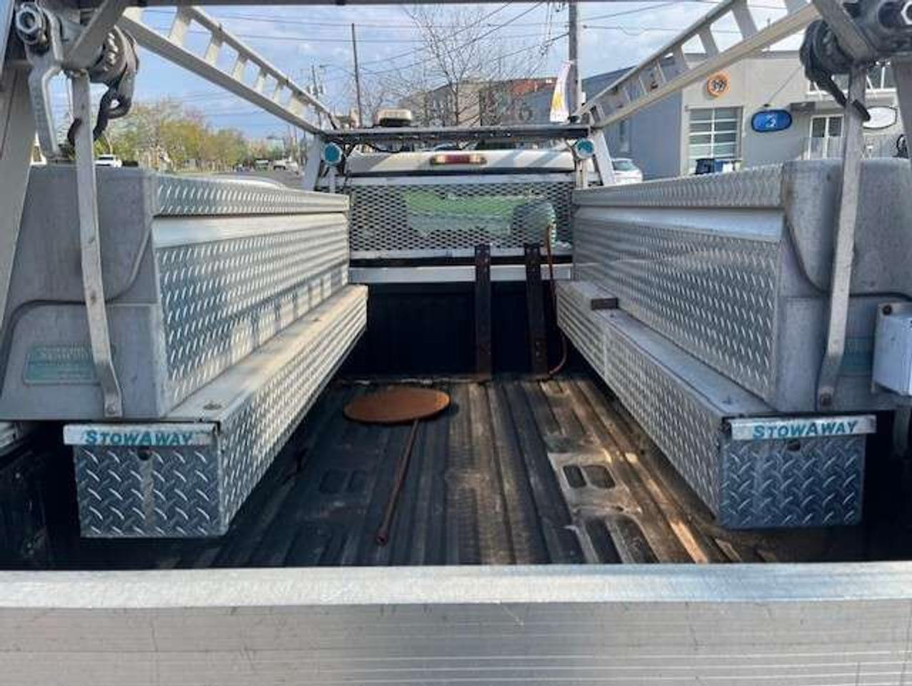 2012 Ford F-350 Super Duty 4WD CREW CAB LONG BOX P/LIFTGATE-RACKS-SHELVES Photo