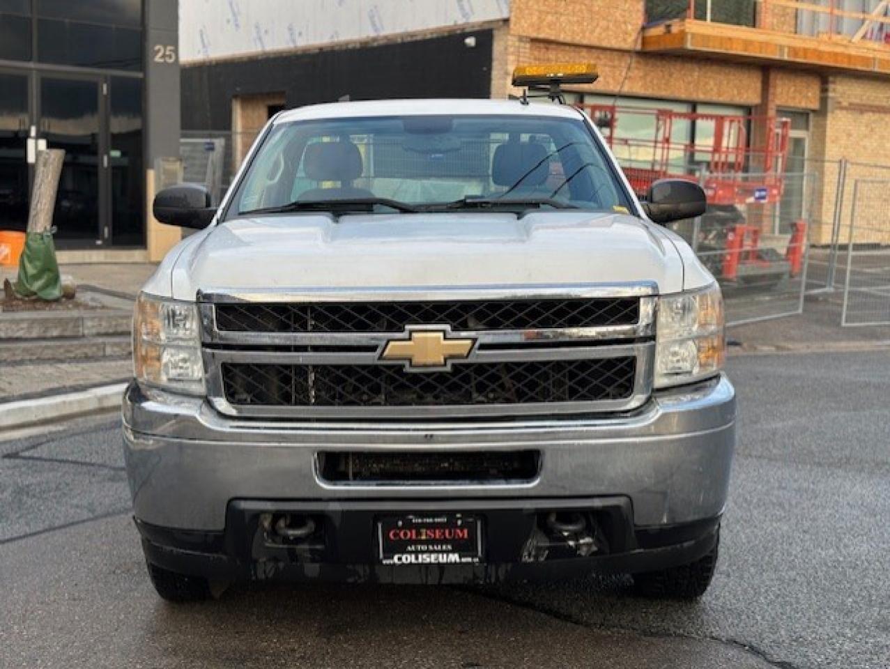 2011 Chevrolet SILVERADO 2500HD REGULAR CAB-LONG BOX-P/LIFTGATE-1 OWNER-CERTIFIED! Photo