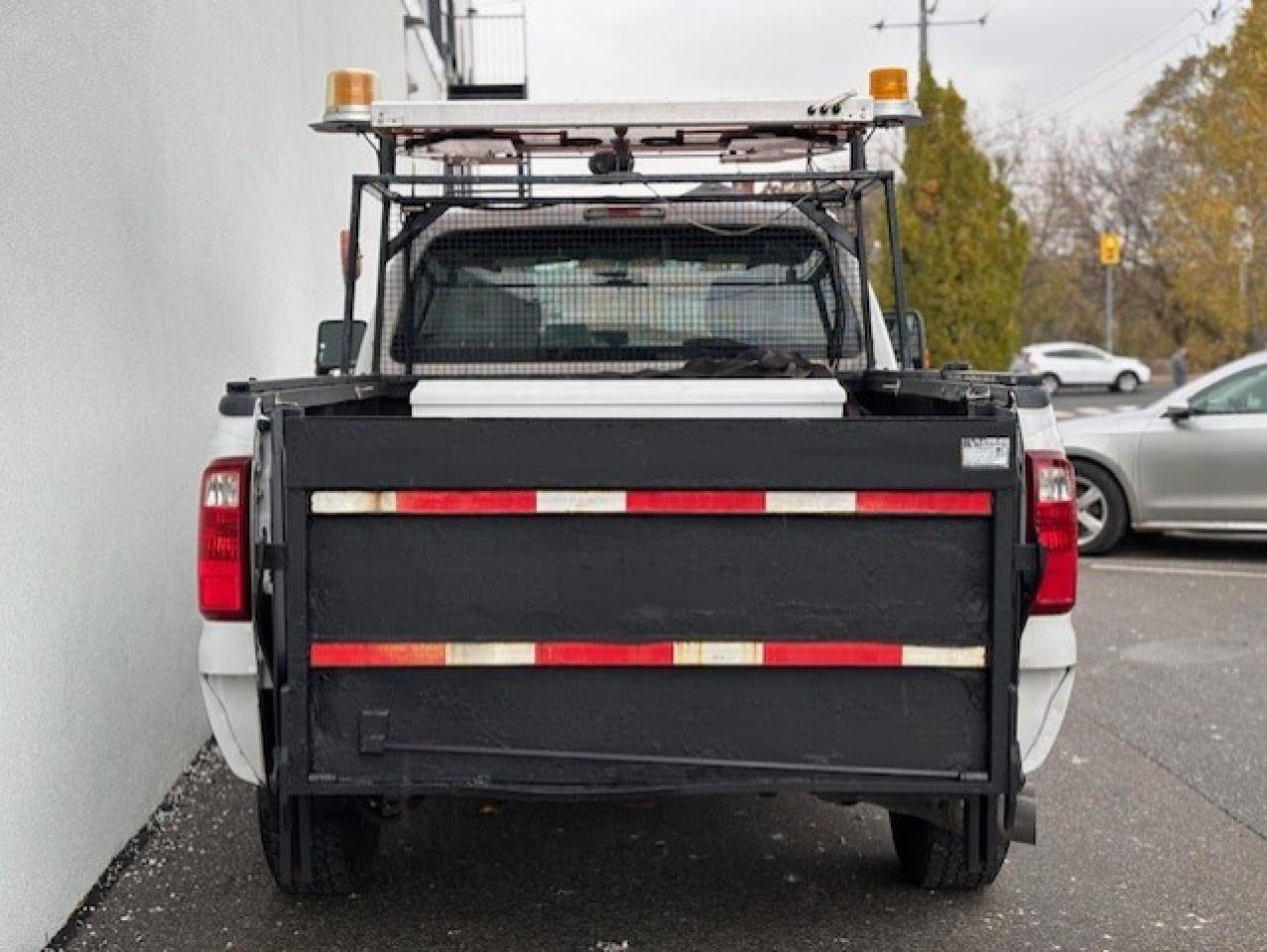 2013 Ford F-250 4WD DIESEL *MEYER SNOW PLOW-P/LIFTGATE-SIGN BOARD* Photo4