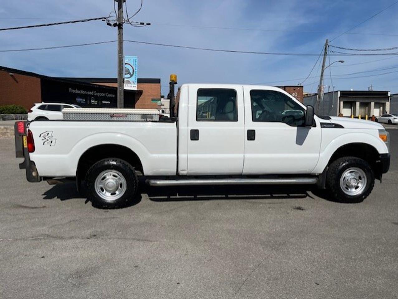 2013 Ford F-250 4WD CREW CAB SHORT BOX **LOAD BLAZER P/LIFTGATE** Photo
