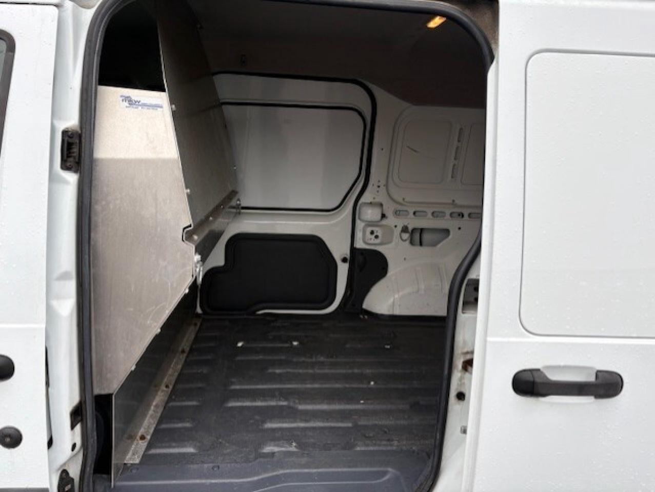 2013 Ford Transit Connect XLT ONLY 87KM-1 OWNER-NO ACCIDENTS-CERTIFIED!! Photo